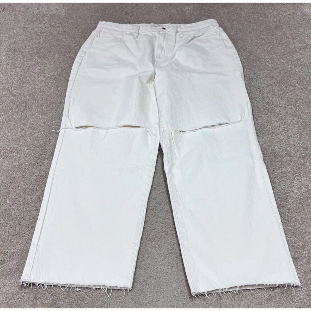 Universal Thread Vintage Straight Jeans Ivory Distressed Pockets Size 14 Short - Picture 5 of 13